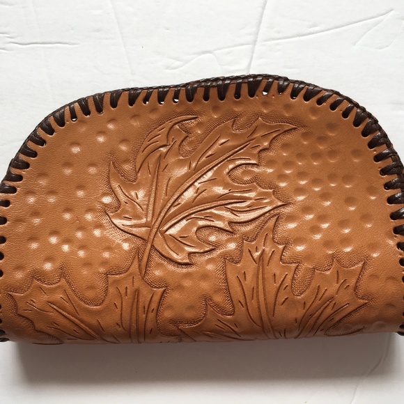 Vintage Handmade Leather Clutch Taco Wallet Hand Tooled 7” X 4” Tan Light Brown - Picture 2 of 5